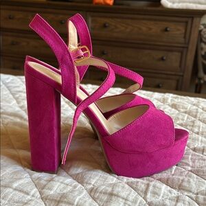 Chic Fuchsia Platform Heels